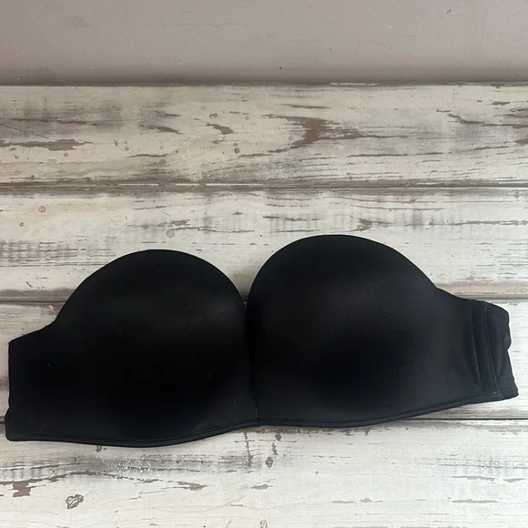 VS bombshell Black Strapless Bra size 34B - Picture 1 of 3